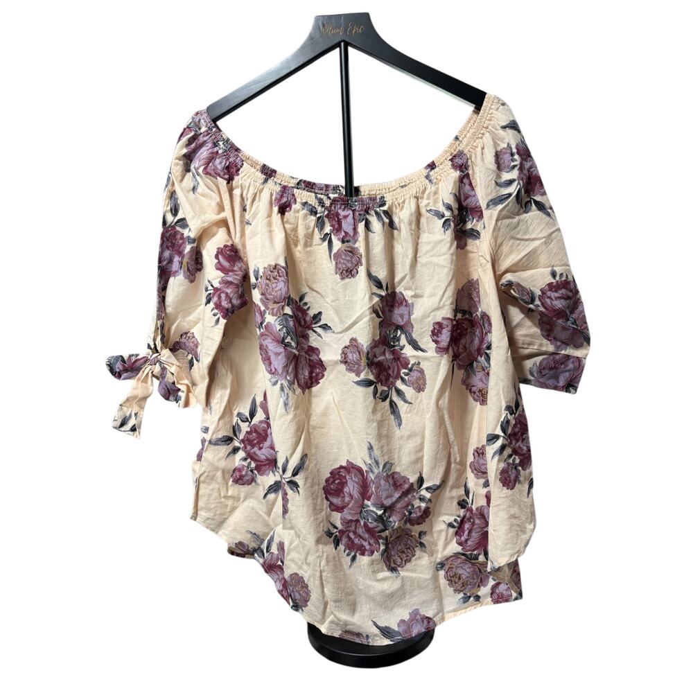 Live 4 Truth Rose Blossom Bell Sleeve Top - Size 1X